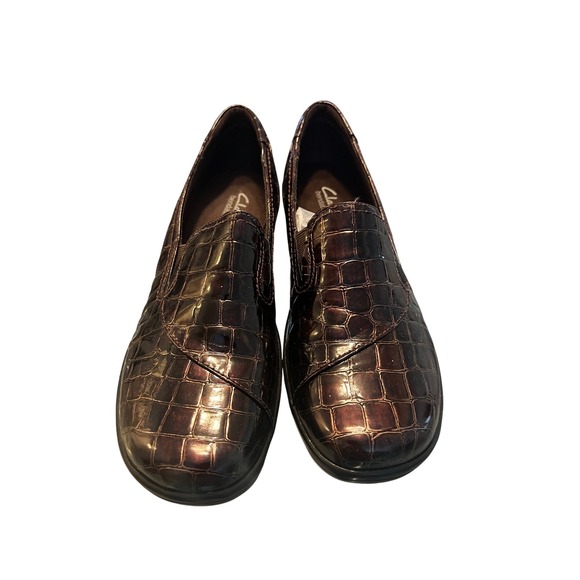 Clarks Shoes - Clarks Bendables Womens 9N Brown Croc Patent Leather Wedge Loafers Slip On Shoes